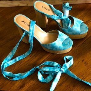 JustFab tie dye blue summer ribbon heels size 9